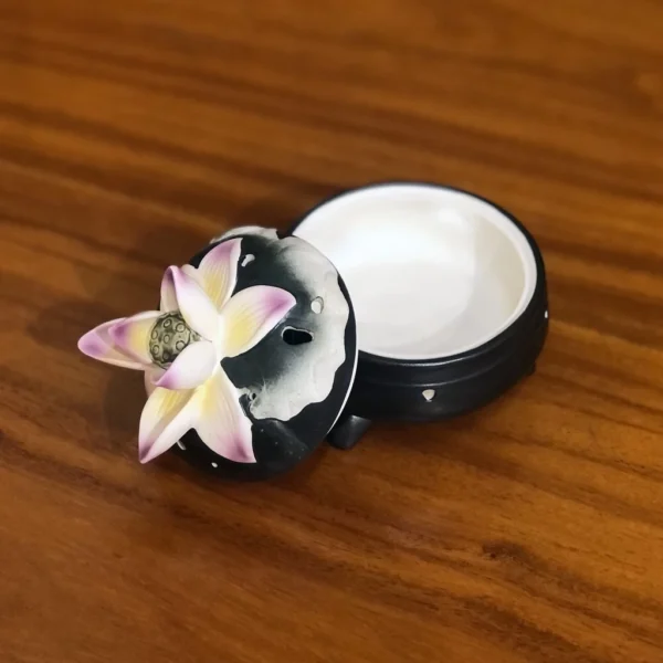 Lư đốt trầm hương bằng sứ, lư trầm Như Ý, lư trầm hoa sen nổi - Image 4
